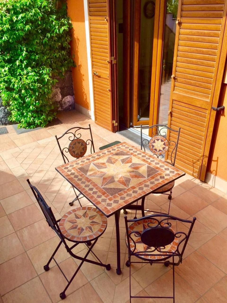 Aparthotel Etna Royal View Trecastagni Exterior foto