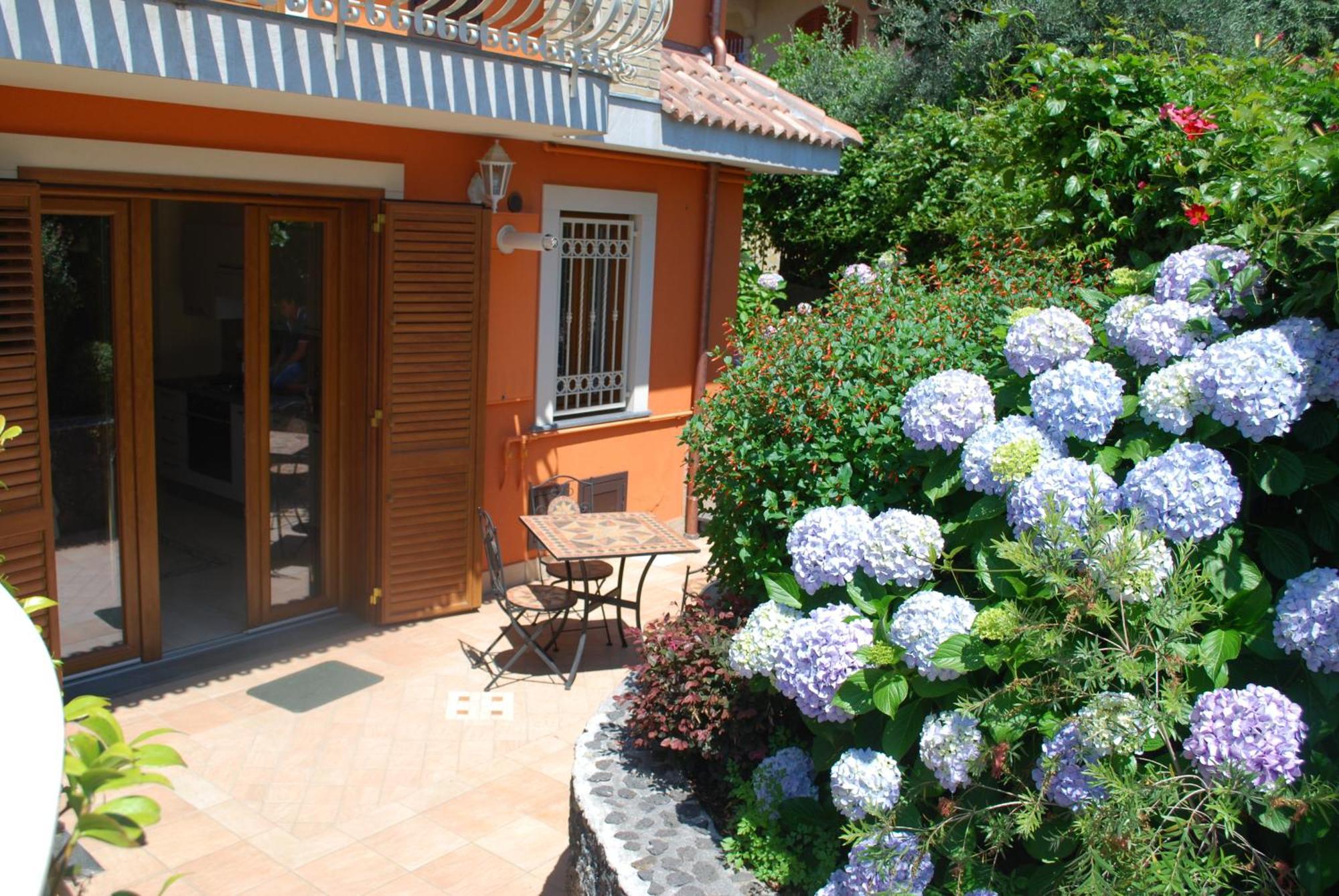 Aparthotel Etna Royal View Trecastagni Habitación foto