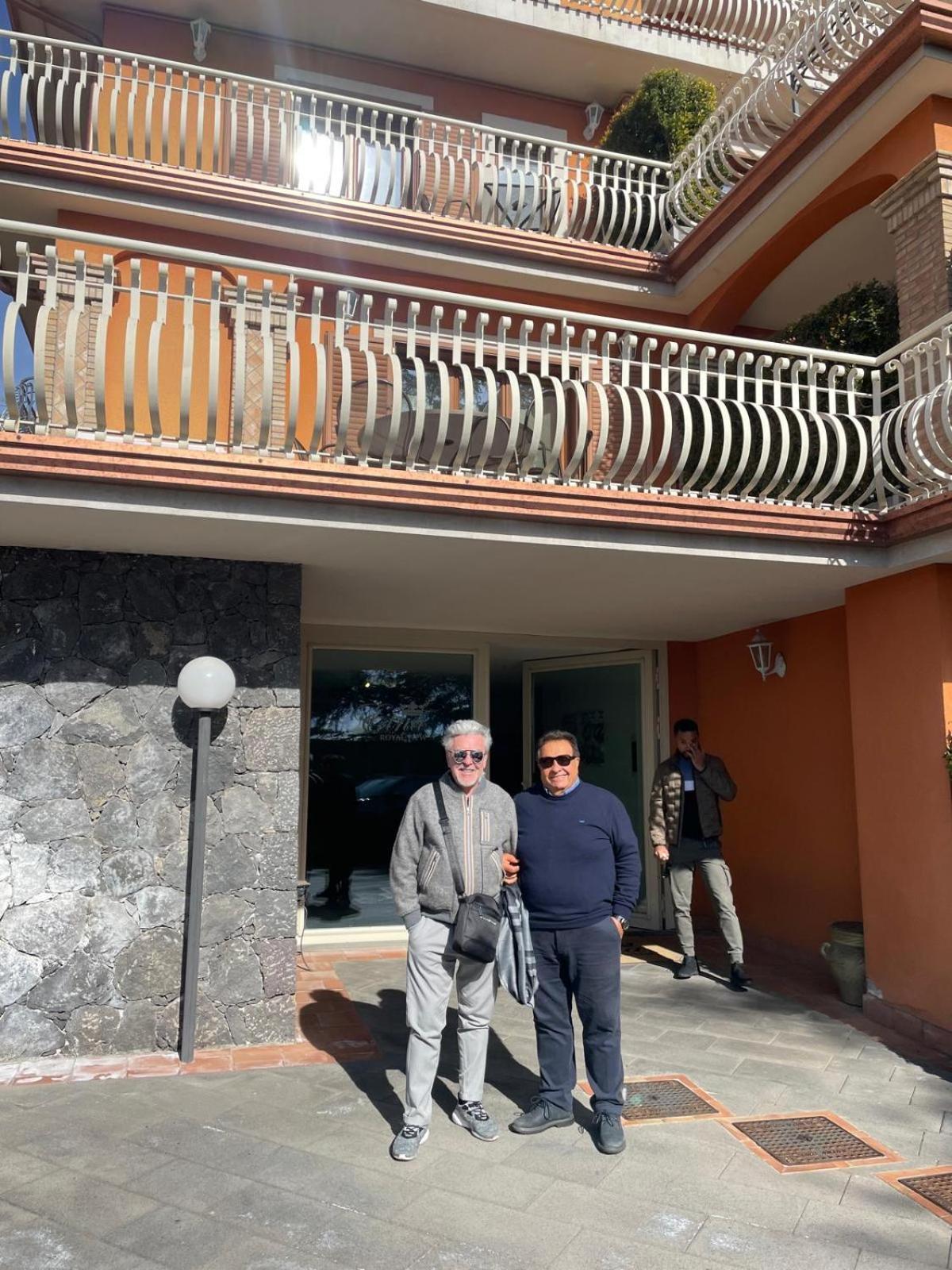 Aparthotel Etna Royal View Trecastagni Exterior foto